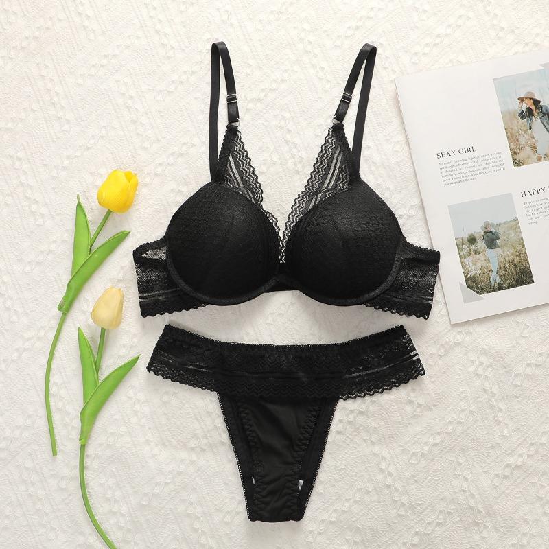 Ladies Spring and Summer Fashion New Sexy Underwear Suit 70B чёрный