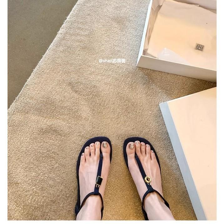 Su Yinyin Has the Same Retro Mandarin Duck Design Gold Buckle T with Toe Flat Sandals Women's Round Head Versatile Open-toed Sandals