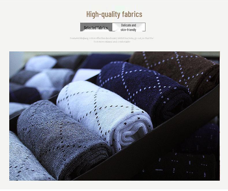 Men's Mid-Calf Cotton Socks - 5 Pairs Boxed Breathable, Sweat-Absorbent, Warm, Solid Colors for Autumn & Winter.