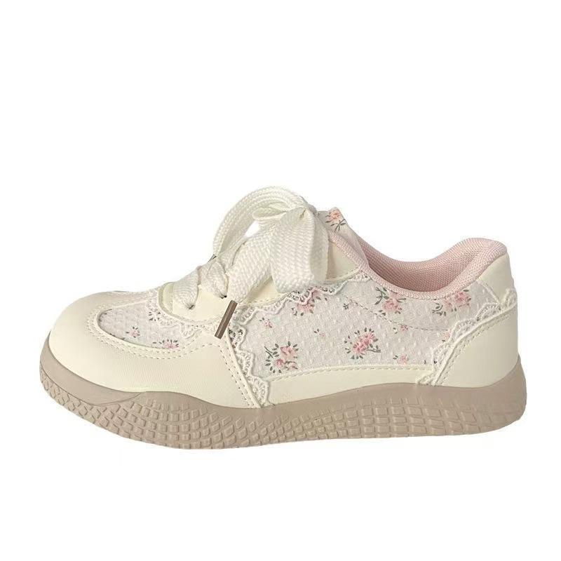Ballet fashion training shoes spring new breathable mesh with skirt sports and leisure board shoes