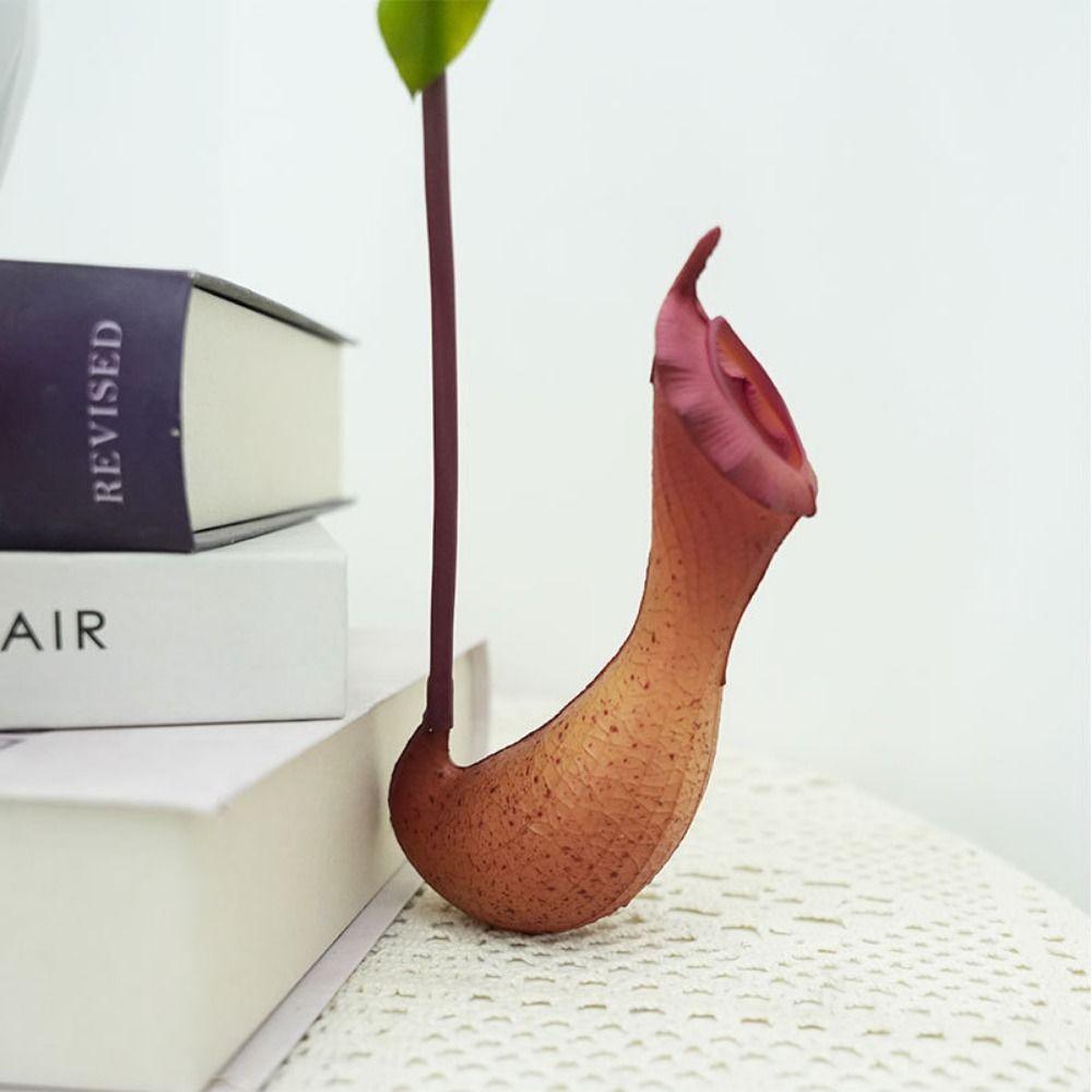 Creative Multicolor Artificial Pitcher Plants Green Leaves Photo Props Simulation Flytraps Greenery Accessories Faux Plant Gift