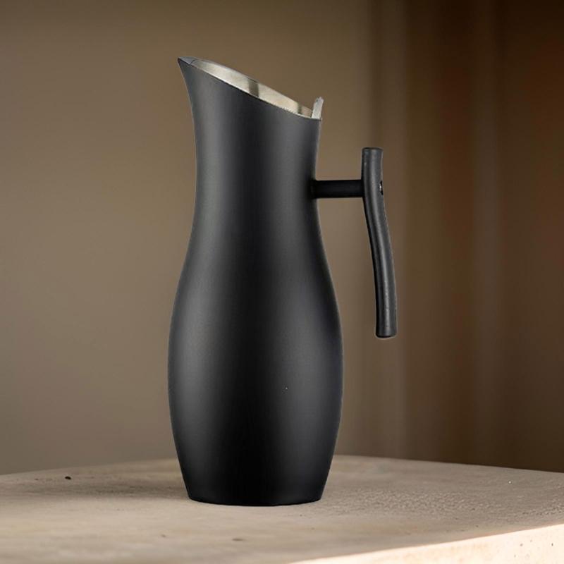 Kitchen Cold Water Wine Juice Jugs Stainless Steels Water Pitcher Jugs Cold Drinking Pitcher for Serving Water, Iced Teas