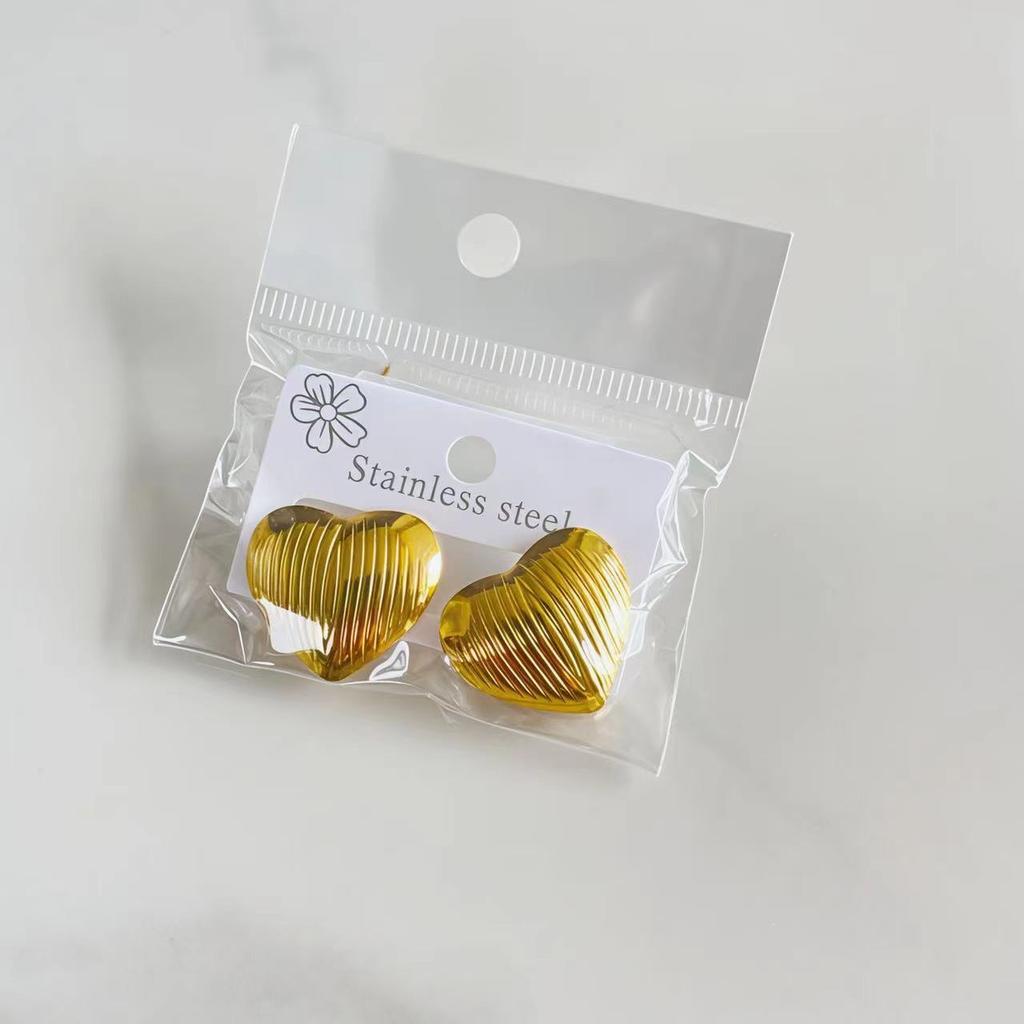 18K Gold Plated Stainless steel Waterproof Heart Stud Earrings, Bold Vintage Chunky Jewelry for Women