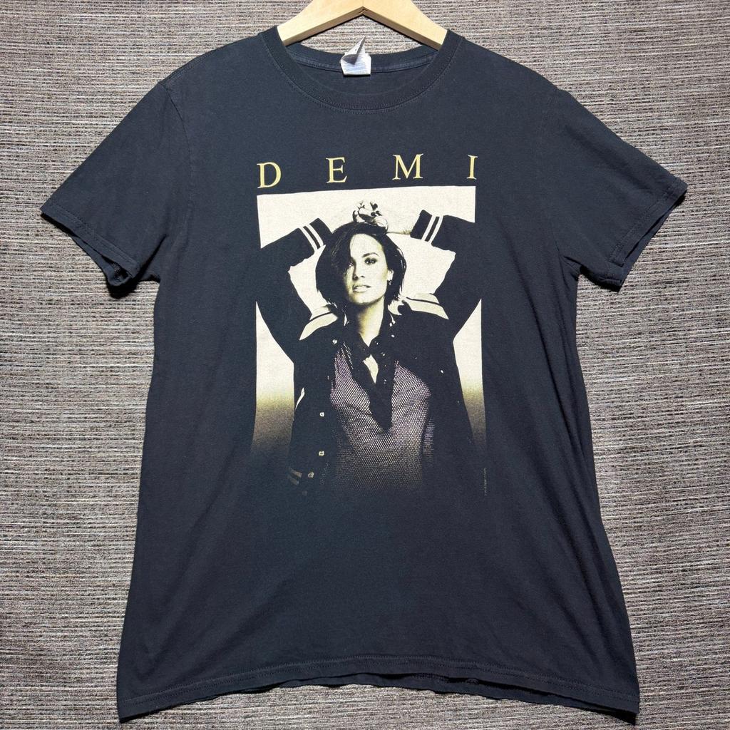 Demi Lovato T-Shirt Adult M Black SS Tour 2016 Concert Graphic Tee