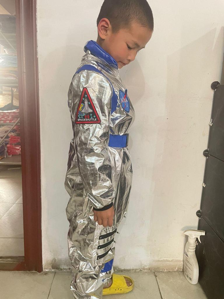Kids' Astronaut Halloween Cosplay Spacesuit - The Wandering Earth Costume for School Activities & Performances