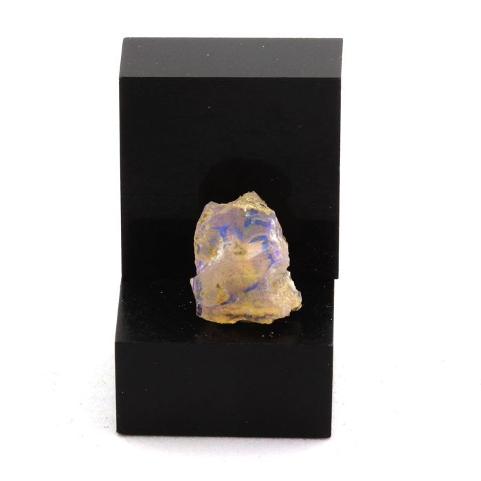 Pierres et Minéraux. Opale. 3.56 ct. Wello, Ethiopie.
