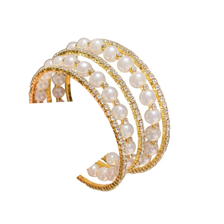 European Fashion Pearl Bracelets With Rhinestone Embellishments For Elegant Women