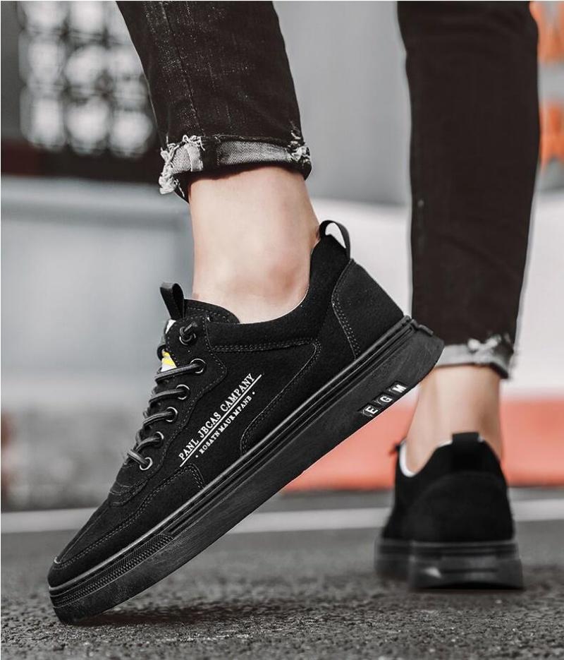 Fashion 2024 Designer Classic Vulcanized Sneakers for Men Trend Casual Leather Shoes Luxury Trainer Mens Walking Running Jogging Shoes