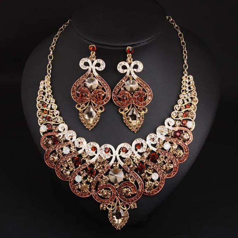 

Европейское и американское качество, полный горный хрусталь, ожерелье на ключице, серьги, комплект, платье, ужин, женские аксессуары для невесты