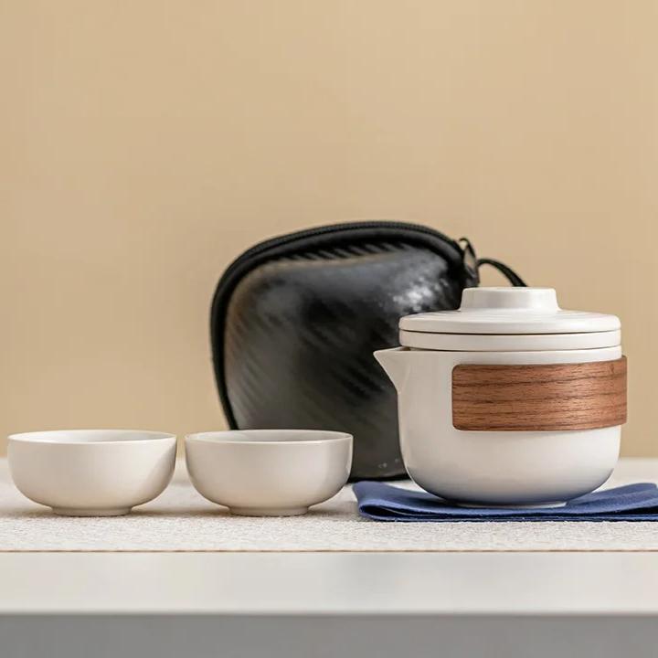 4 Piece Set of Portable Teacup Set Travel Set Ceramic Kung Fu Tea Set Outdoor Camping One Teapot and Two Cups of Gifts