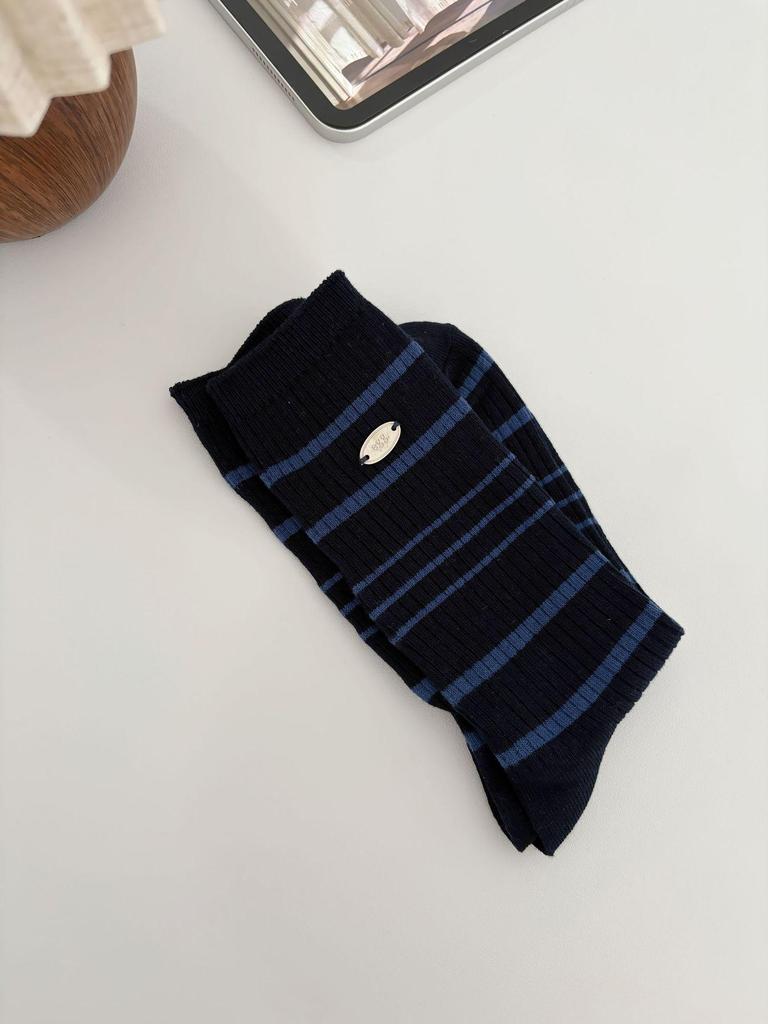Korean Style Navy Preppy Plaid Bow Mid-Calf Socks with Flower Button and Lace Cuff for Women