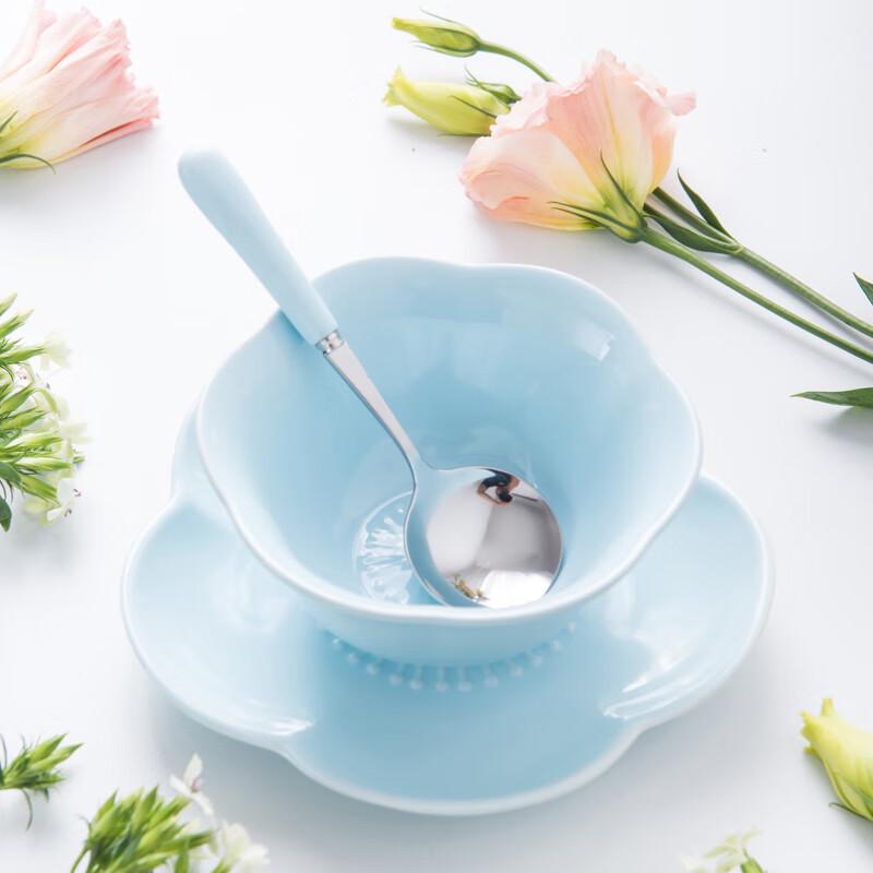 Japanese Floral Ceramic Dessert Bowl Set