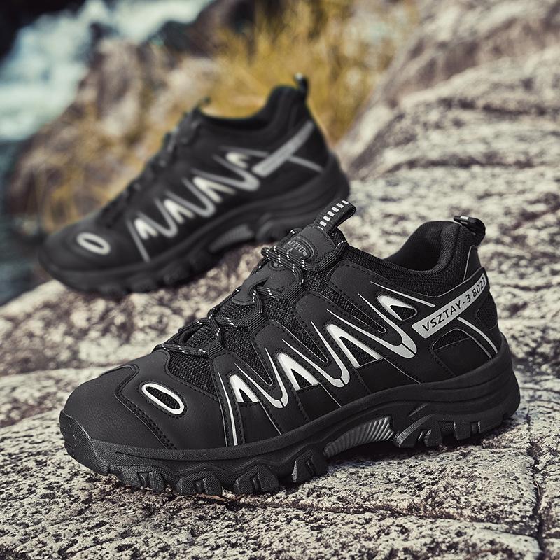 Rock climbing shoes Oxford cloth waterproof hiking shoes outdoor hiking shoes tire sole non-slip sneakers