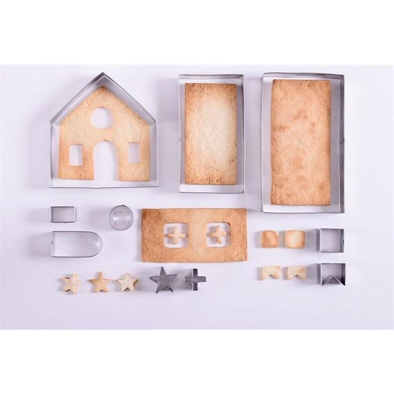 

Stainless Steel Christmas Cookie Cutters Set Mold Gingerbread House Biscuit Mould Baking Accessories SKY BLUE