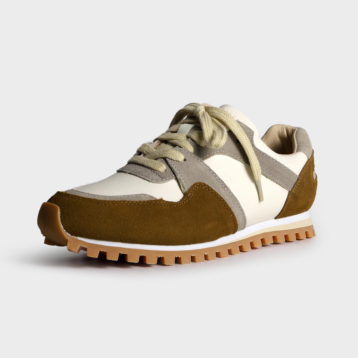 

2025 осень новые универсальные кроссовки с цветовыми блоками женские легкие и удобные кроссовки на платформе кроссовки для папы передняя шнуровка повседневная обувь 40 коричневый