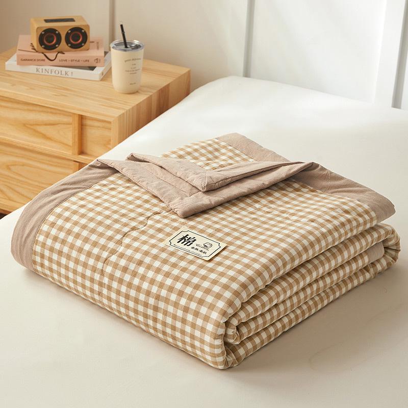 Xinjiang Cotton Summer Quilt: Machine Washable Blanket for Nude Sleeping and Air Conditioning