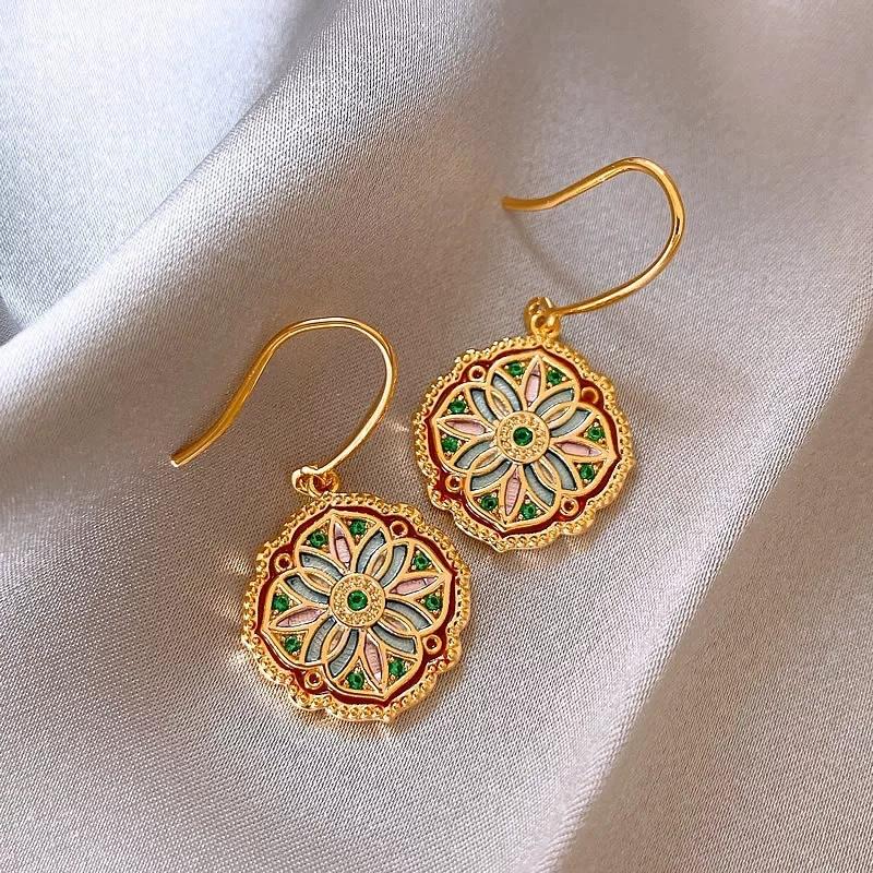 Monet garden oil painting style flower pearl earrings light luxury stud earrings French sweet small fresh earrings women