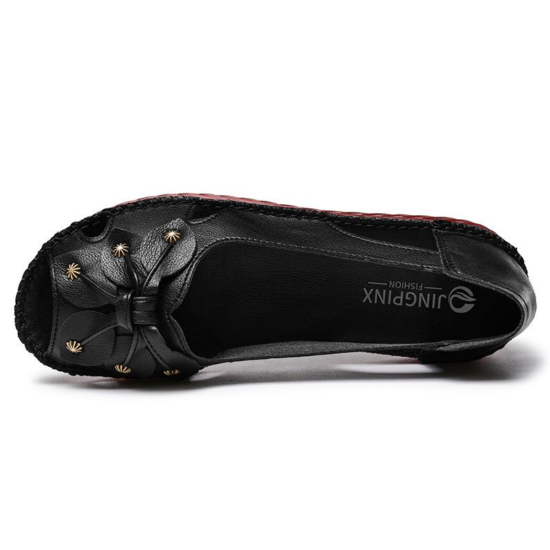Summer Sandals Women's Mother Shoes Leather Soft Bottom Non-slip Fish Mouth Comfortable Large Size Hole Shoes Hollow Women's Shoes