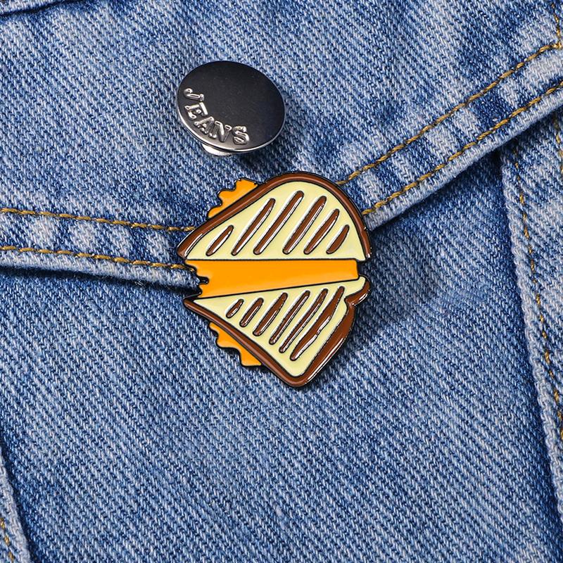 New Cute Sandwich Enamel Brooches Kitchen Food Butty Pins For Women Backpack Bag Hat Clothes Jewelry Decoration