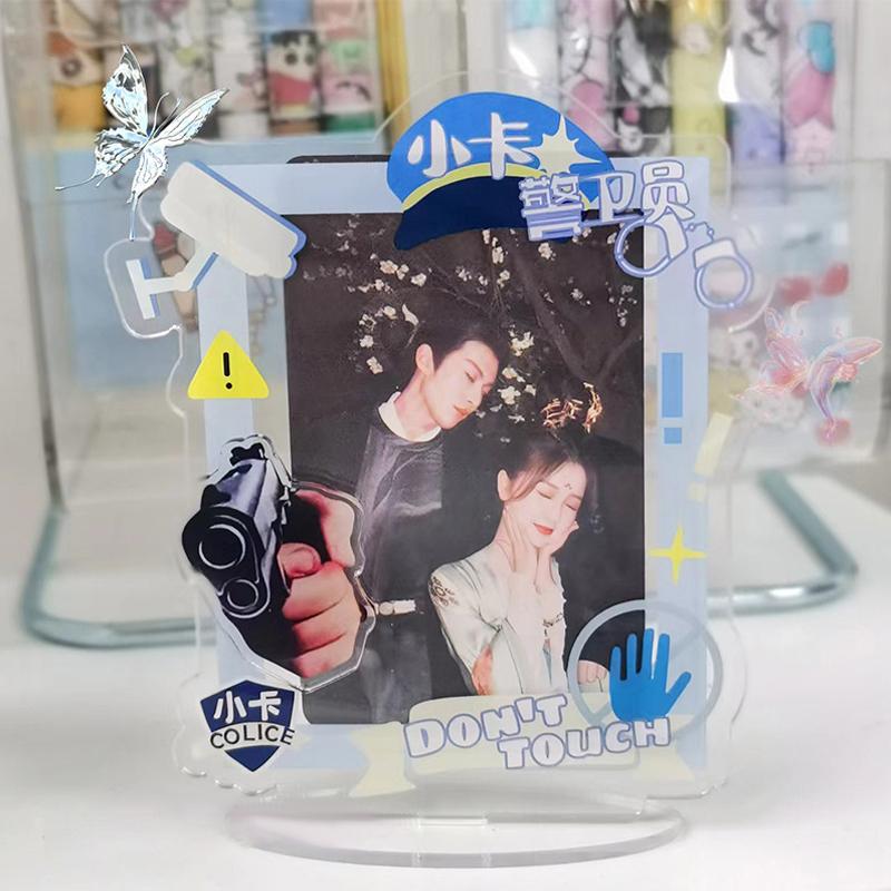 

Kawaii 3 Inch Kpop Pocard Holder Idol Po Card Display Holder Small Card Protective Case Kpop Idols Po Frame Decor синій