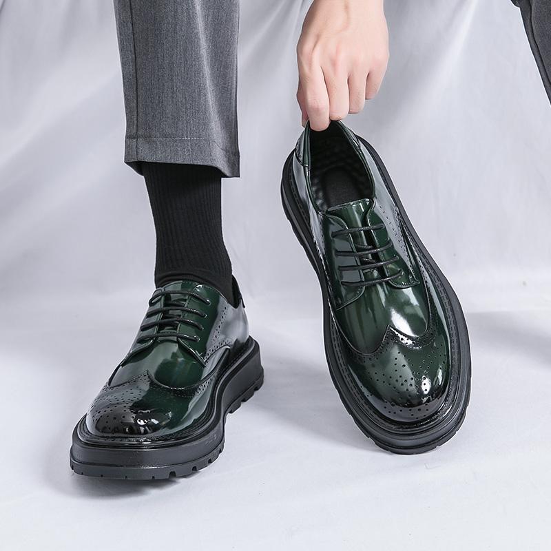 Men's New Style Formal Brogue Leather Shoes - Large Size Casual Wedding Groom Shoes