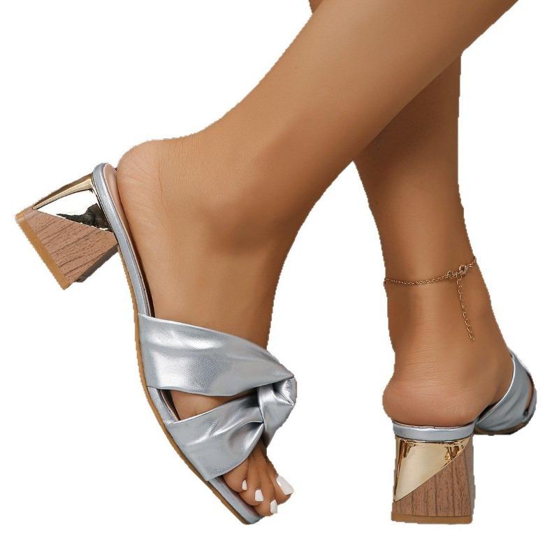 New 4 soft leather slippers outer wear women's shoes, simple cross word with thick heel open toe sandals