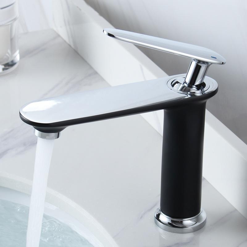 Luxury Bathroom Basin Faucet Deck Mounted Black Chrome Gold Sink Tap Single Hole Water Taps Hot and Cold Basin Mixers