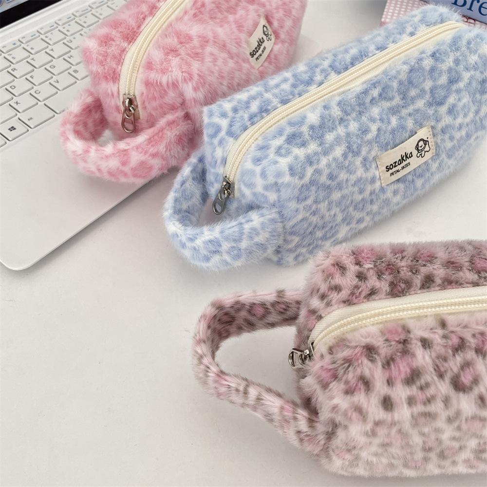 Ins Retro Leopard Plush Handheld Makeup Bag Female Cosmetic Bag Students Toiletry Bag High Beauty Pencil Case Stationery Pouch