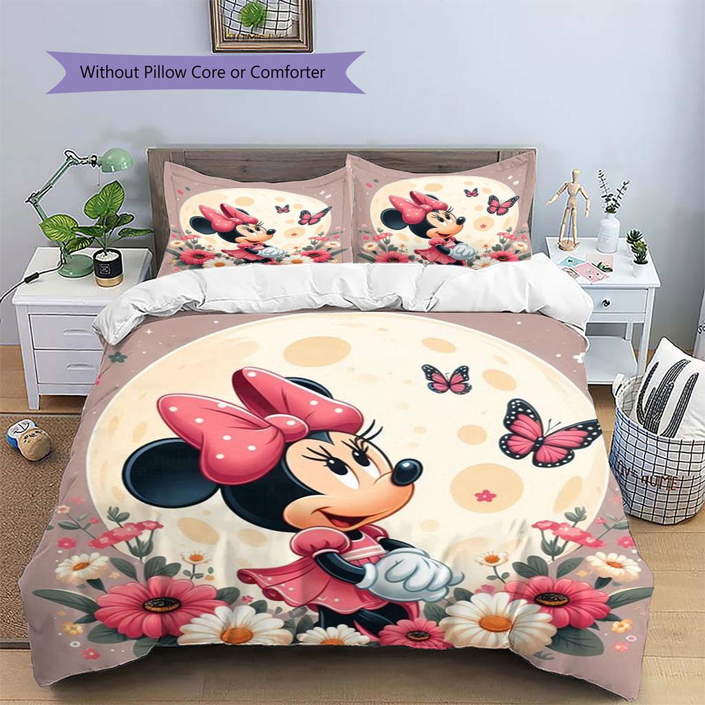 Red Patchwork Mickey & Minnie Couple Print Bedding Set, A Warm and Comfortable Choice for Decorating A Child's Bedroom.