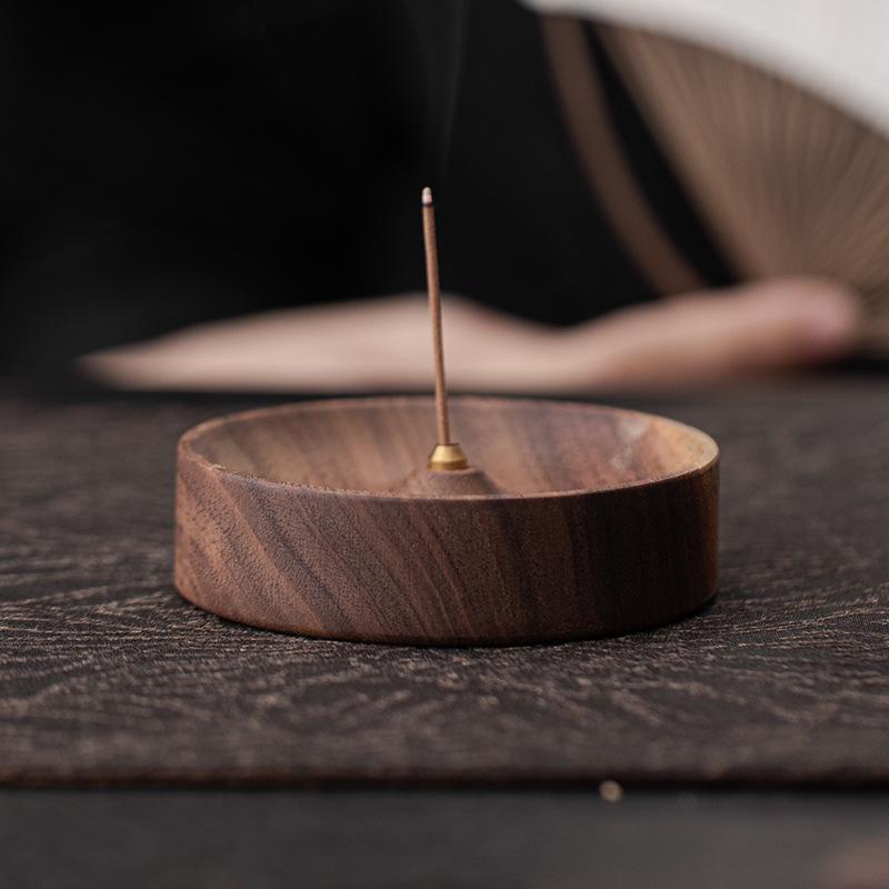 Zen Round North American Walnut Incense Holder with Agarwood Incense Sticks - Chinese Style Solid Wood Household Burner