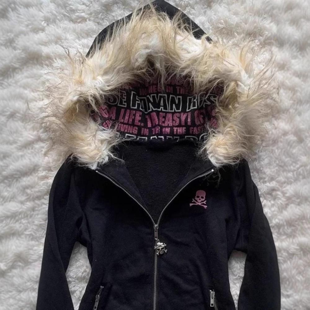 VAYLA Y2K Schwarzer Kapuzenpullover mit Reißverschluss und Fellkragen, Sexy Damen-Sweatshirt, Harajuku Goth Buchstaben-Grafikdruck, Slim-Fit Mantel
