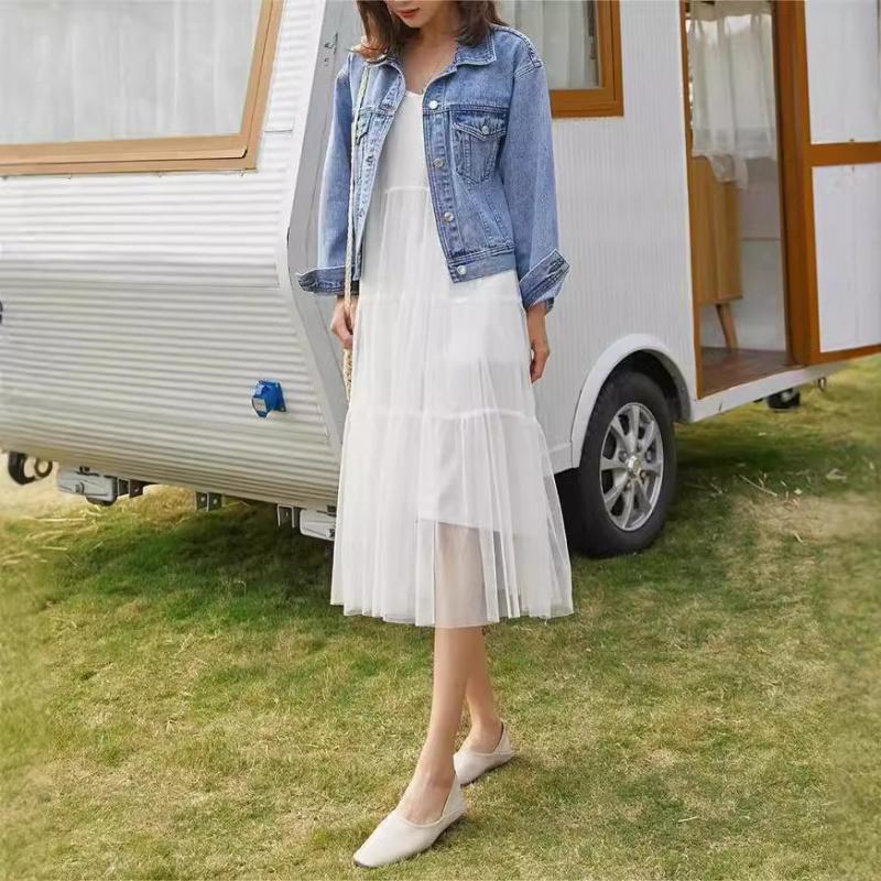 Women'S Denim Jacket For Students, Korean Style, Loose Fit, 2024 Autumn New BF Embroidery Loose Fit Hong Kong Style Denim Top For Women, Trendy