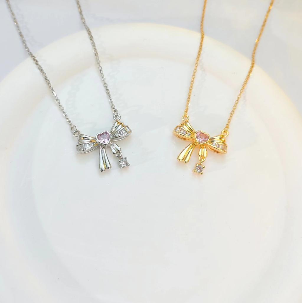 Love Bow Necklace Women'S Light Luxury Sweet Wind Heart-Shaped Zircon Pendant Collarbone Chain