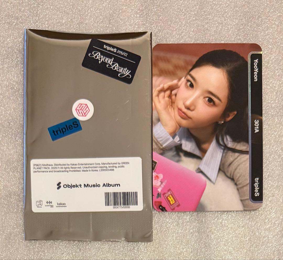 

[USED] tripleS msnz Beyond beauty Objekt Yuyoung