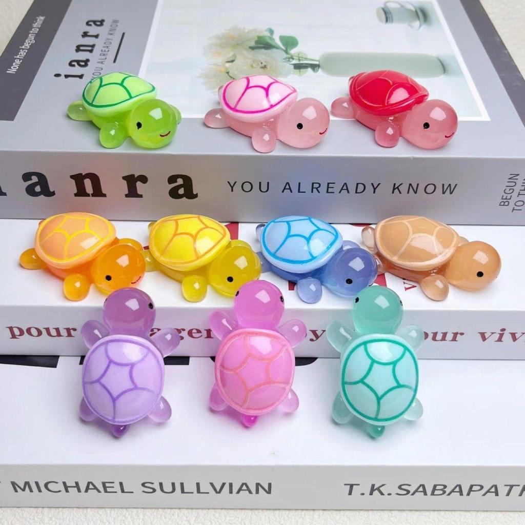 Luminous 4.9cm Turtle Blind Bag Figurine Toy