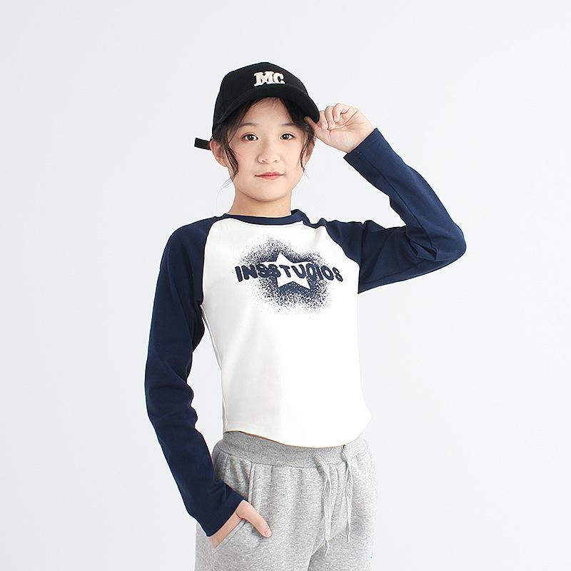 Neue langärmlige T-Shirts im koreanischen Stil für Mädchen - Warm, kurz und stilvoll für Frühling und Herbst