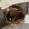 New Fashi Women Commuting Shoulder Bag Retro Casual Large Capacity Bucket Bag Comfortable and Versatile Texture Handle Bag