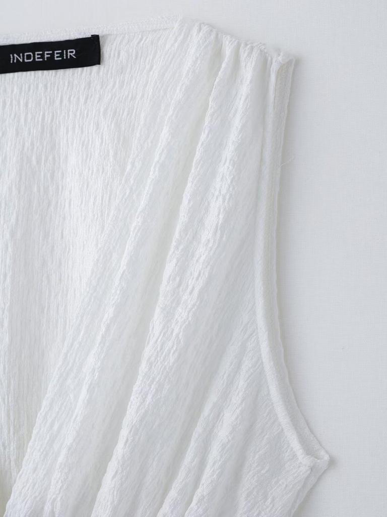 Women's 2025 Early Spring Slim-fit Top with Bow-knot Detail