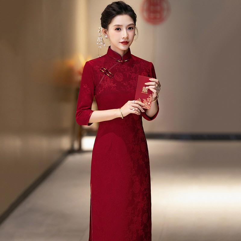 Elegant Chinese-Inspired Long Sleeve Cheongsam Dress Women Vintage Floral Jacquard Mid-Length With Side Slit