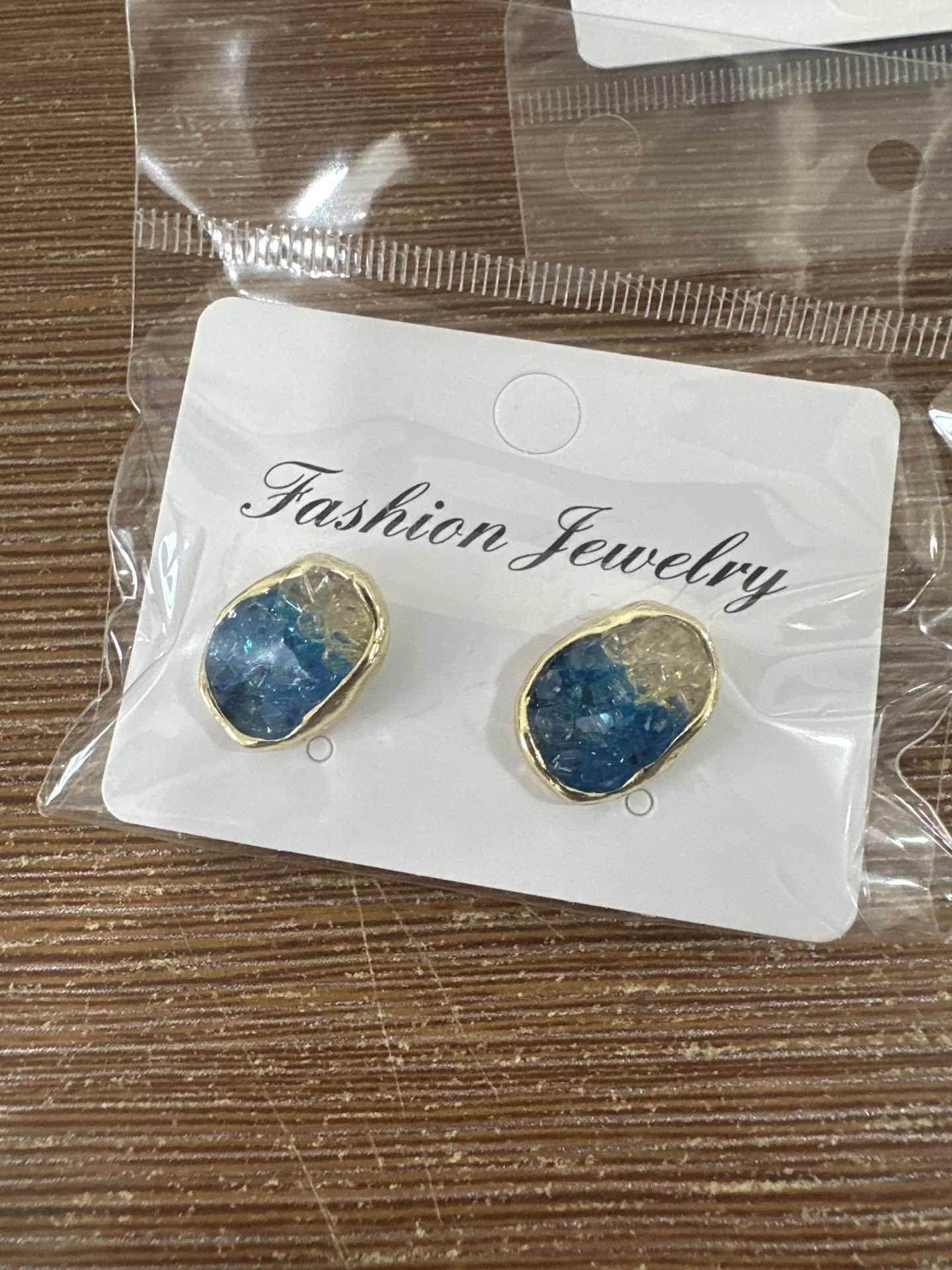 

Pinkdudu модные 2023 оранжевые градиентные акриловые серьги-гвоздики романтические морские синие зеленые креативные серьги для женщин ювелирные изделия PD1255 синий