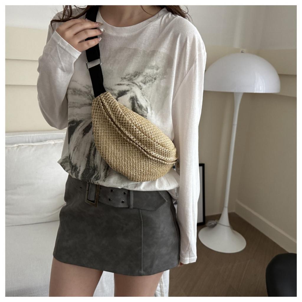 Women'S Stylish Woven Chest Bag - Light Brown, Crossbody Sling Phone Pouch with Zipper Closure, Versatile Waist Pack for Beach, Beach Bag