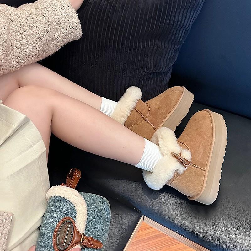 

Нескользящие зимние ботинки 2024 года, новые зимние короткие ботинки с интегрированной роговой пряжкой, женские утолщенные хлопковые ботинки 40