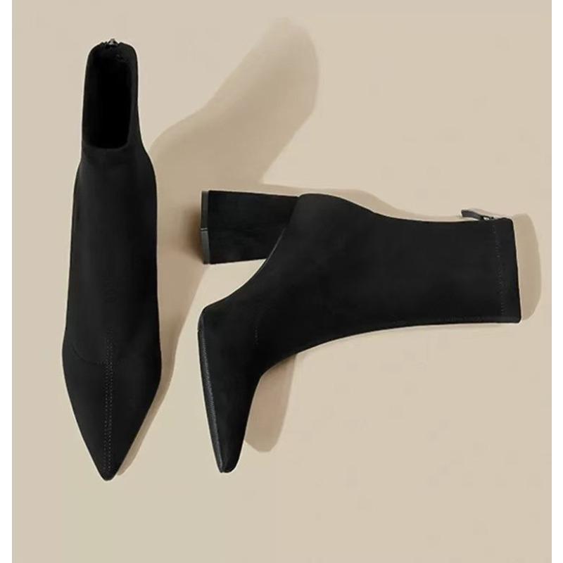 Strick-Stretch-Socken und Stiefel für Damen, niedrige Absätze, kurze Stiefeletten mit spitzer Zehenpartie, Größe 42