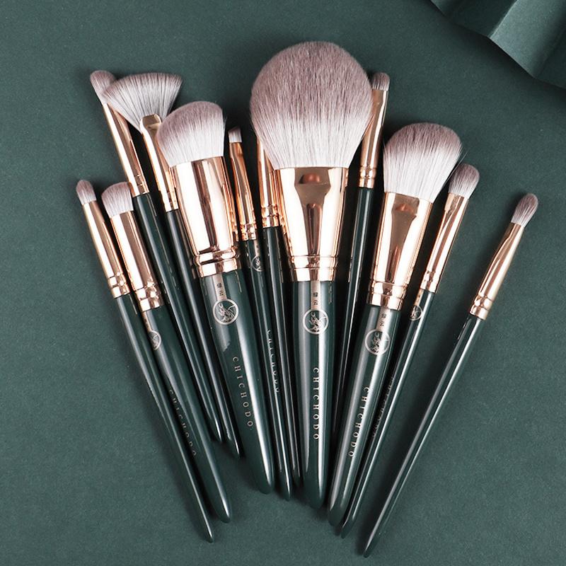 CHICHODO Oliva Green Set di pennelli per il trucco, set di pennelli cosmetici di lusso in setole sintetiche morbide