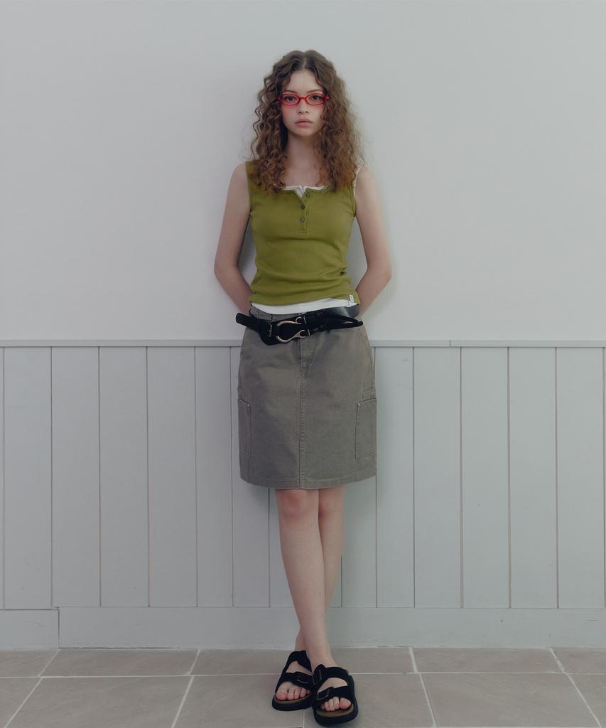 Teuwi Perkin Ribbed Button Sleeveless