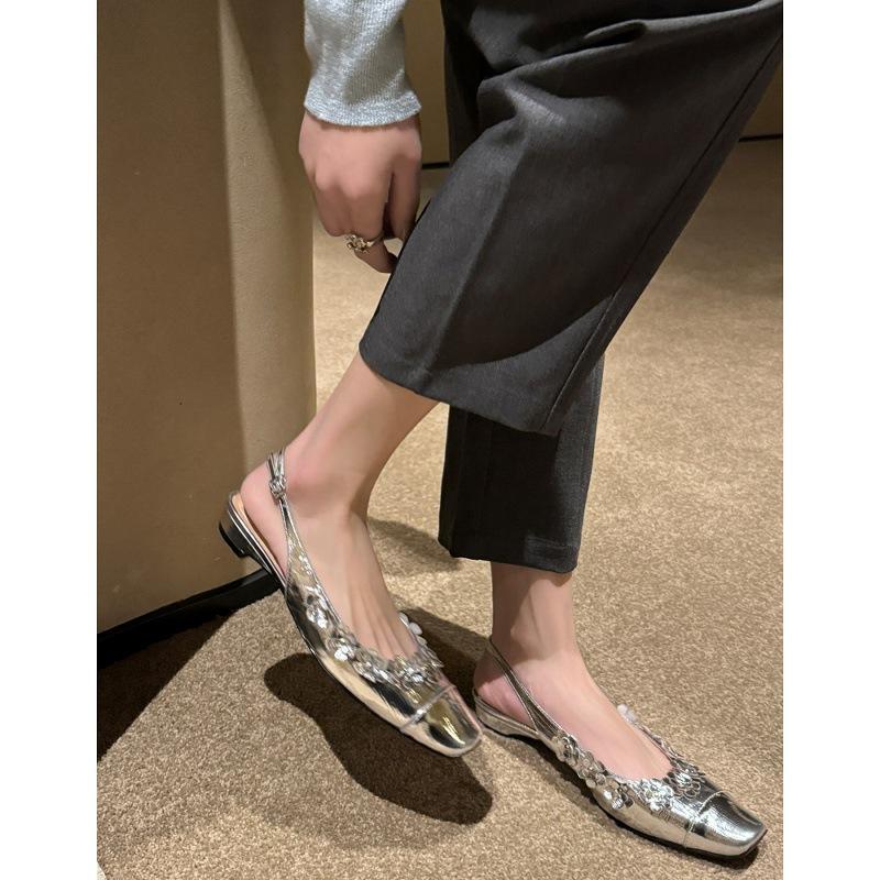 Leather~ French beautiful temperament flower thick heel light mouth empty bag head golden sandals women's flat silver single shoes