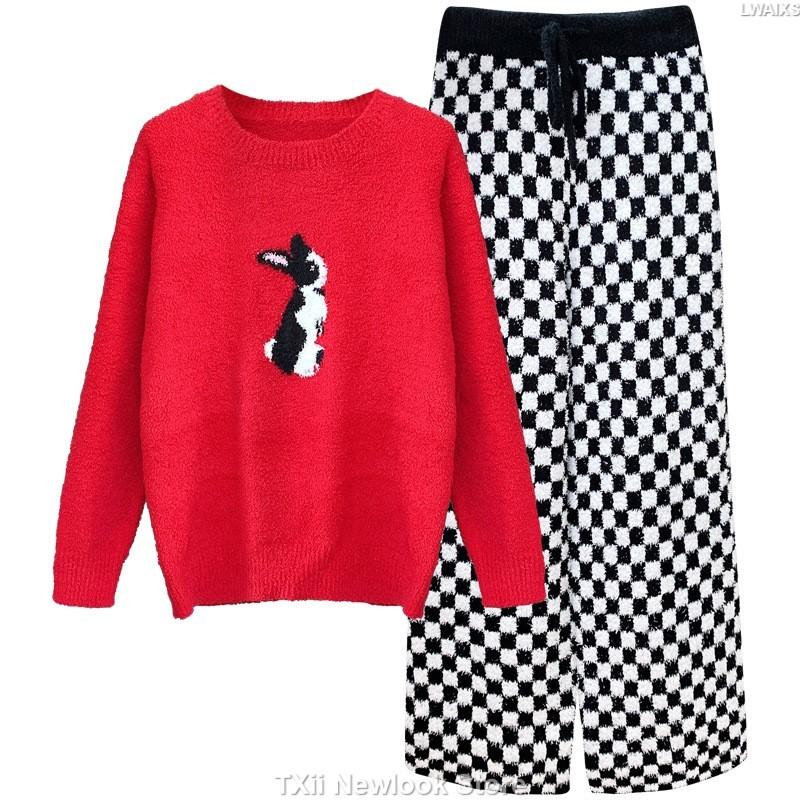 

Sweet Tulip Осенняя и зимняя домашняя одежда Мягкая пижама из перьевой пряжи Женский зимний утепленный костюм для замедления старения One Size