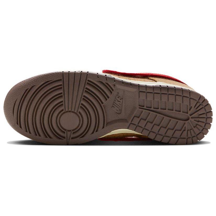 Nike Dunk Low Sp Clot Cork FN0317-121