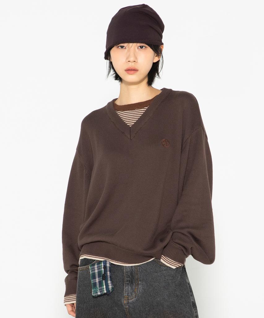 XTONZ Xtk180 Striped Layered V-Neck Pullover Knit (Brown)