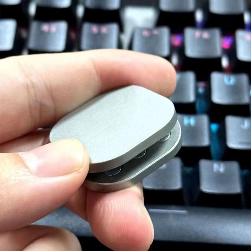 Metal Push Card Fidget Slider Poker Magnetic Haptic Coin Anxiety Adhd Stress Relief Toys Cool Edc Gadgets For Men Adults Gifts